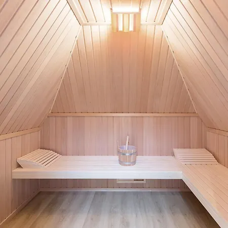 Holiday home Waaster Diek Oldsum
